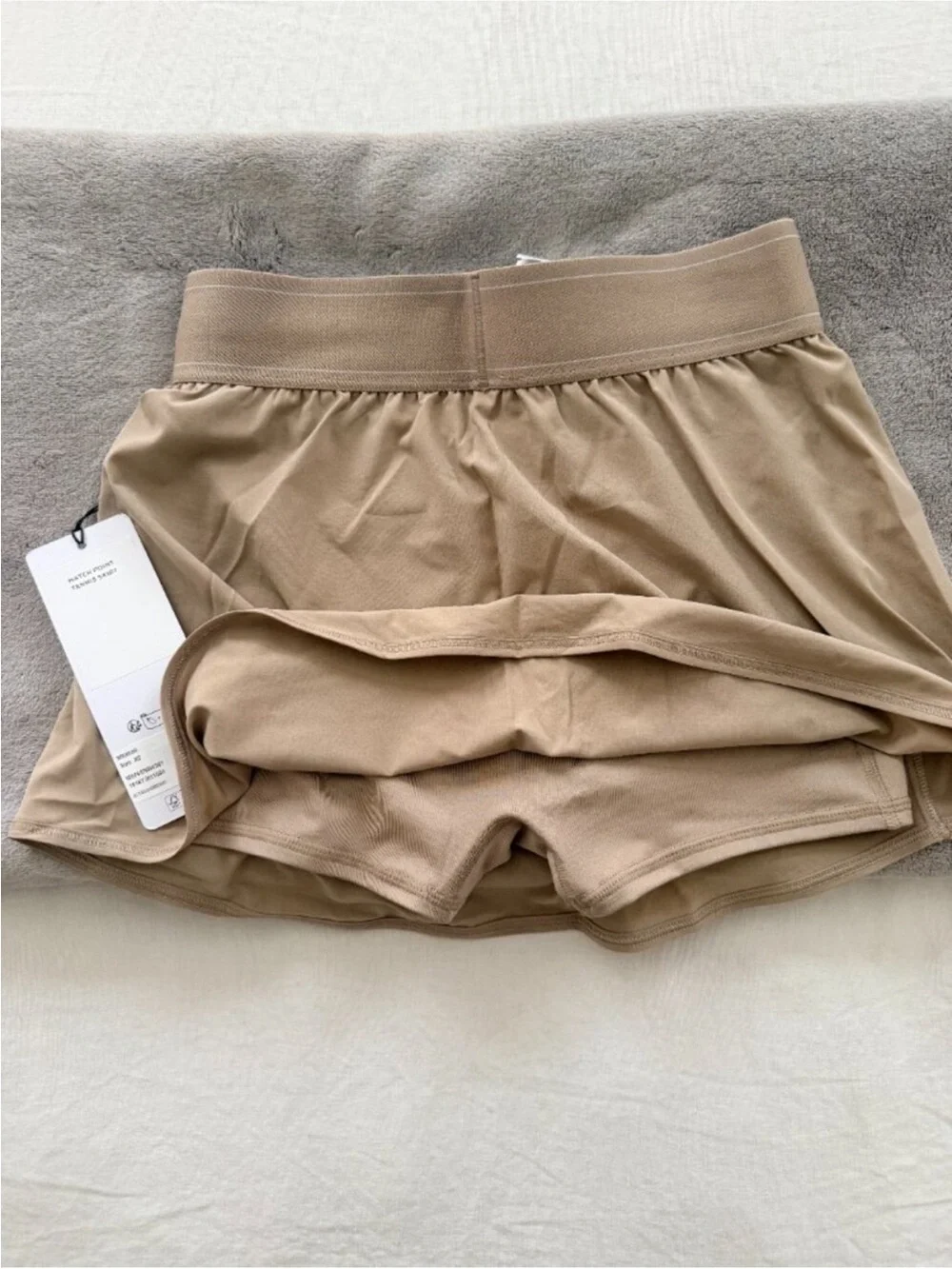 Alo Yoga Match Point Tennis Skirt in Gravel - XS - NWT